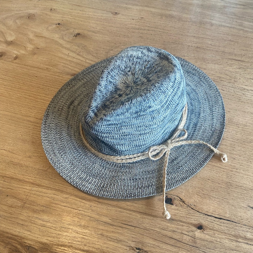 D&Y Textured Twined‎ Brown Hat Women’s Preloved